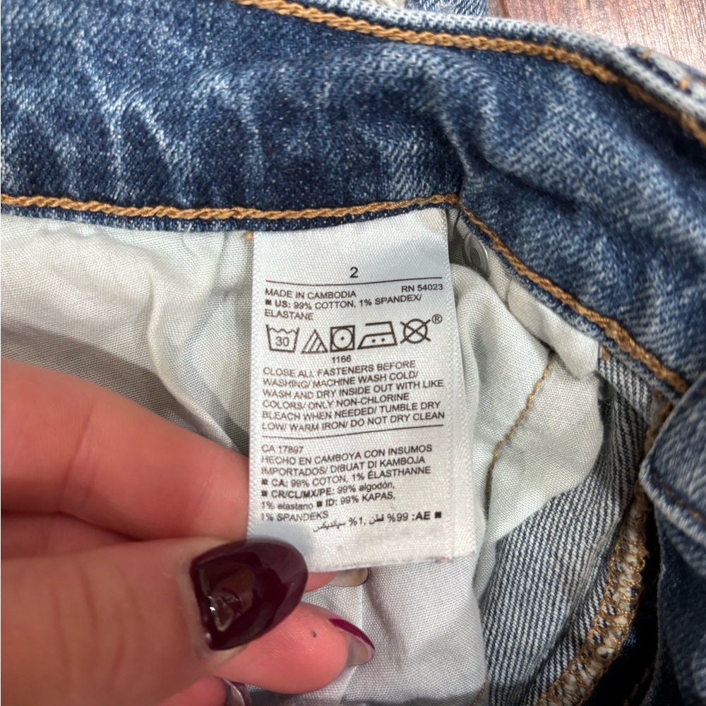 Old Navy Women's Boyfriend Jeans - Blue